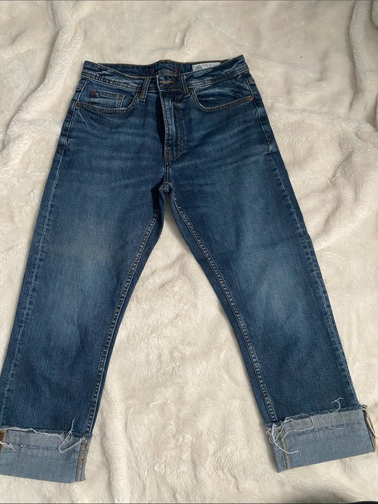 Zara Denim - Zara Light Blue Denim Jeans with Contrast Stitching